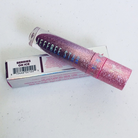 Just One❣️"BERRIES ON ICE" Jeffree Star Lipstick!! - Picture 7 of 8